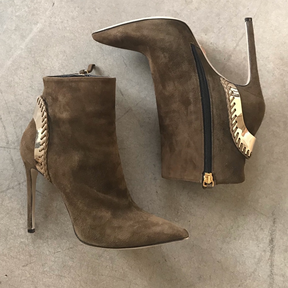 SUPER RARE DANIELLE MICHETTI BOOT